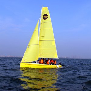 2017 New Model Fiberglass Sailing Dinghy China Made for Training Use